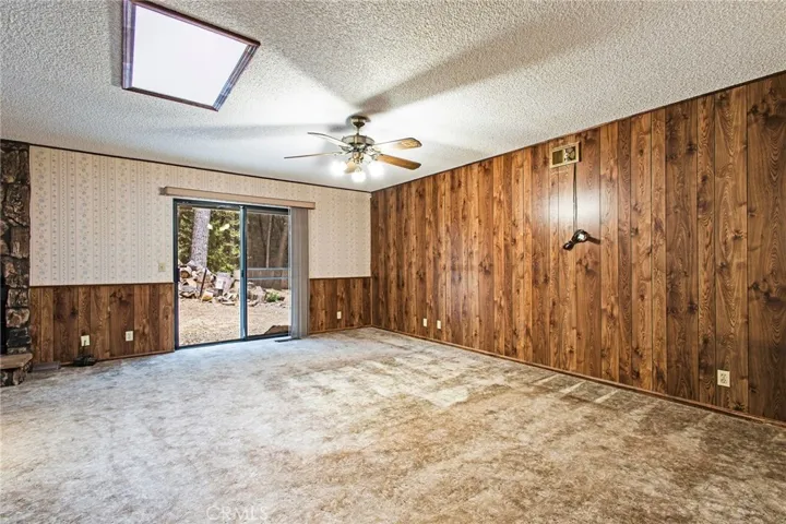 14574 Carnegie Road, Magalia, California 95954
