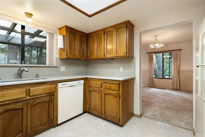 14574 Carnegie Road, Magalia, California 95954