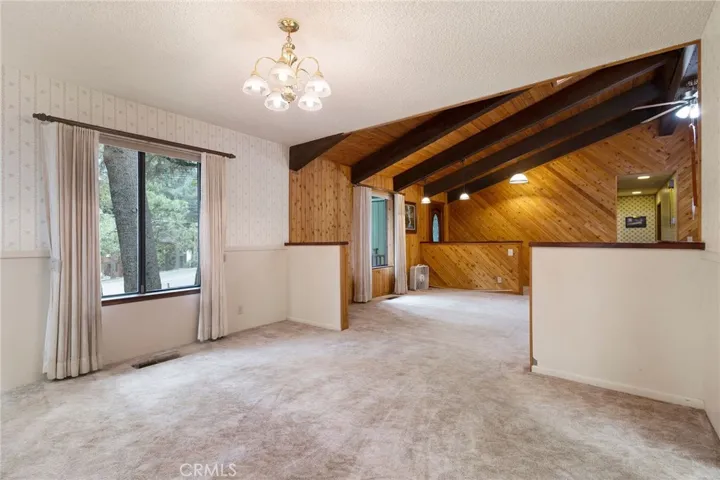 14574 Carnegie Road, Magalia, California 95954
