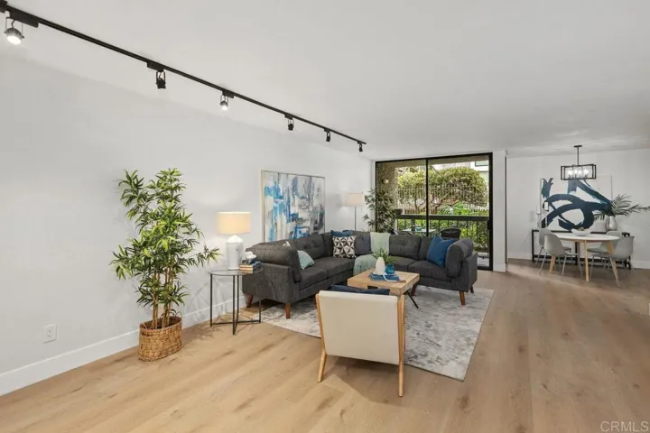3940 Gresham Street 314, San Diego, California 92109
