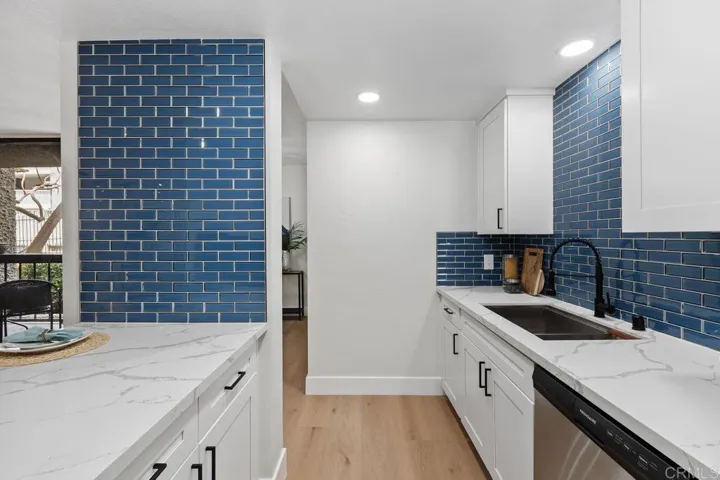 3940 Gresham Street 314, San Diego, California 92109