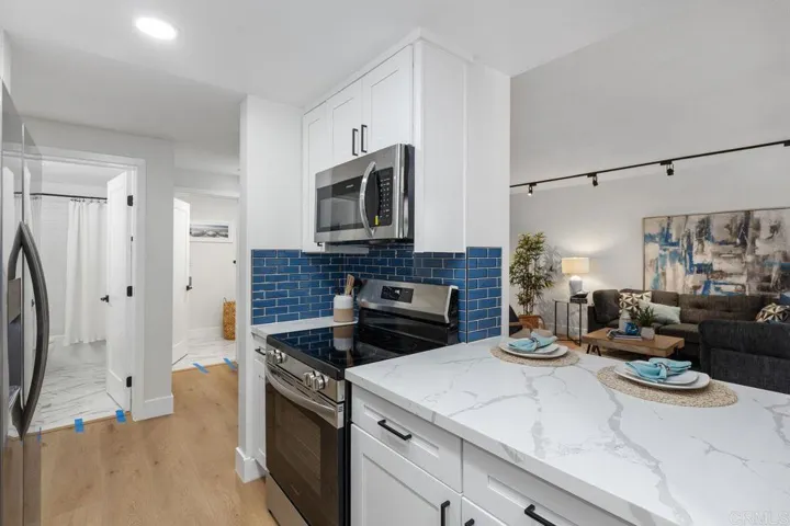 3940 Gresham Street 314, San Diego, California 92109