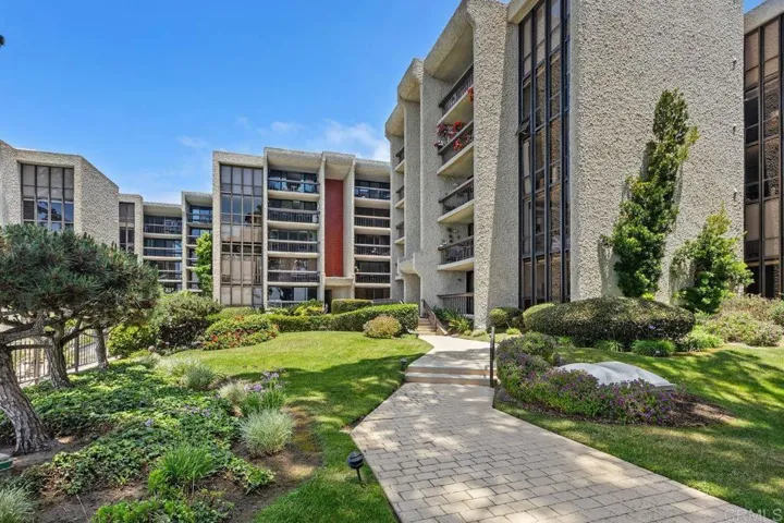 3940 Gresham Street 314, San Diego, California 92109