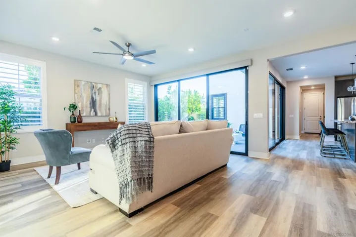 6700 Kenmar Way, San Diego, California 92130