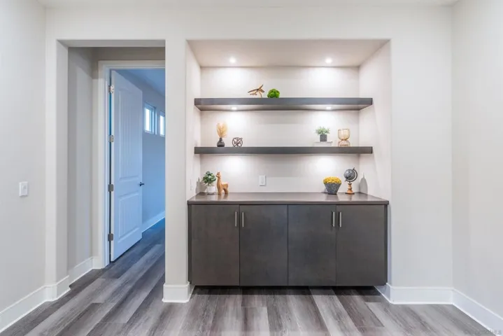 6700 Kenmar Way, San Diego, California 92130