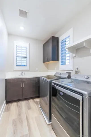 6700 Kenmar Way, San Diego, California 92130