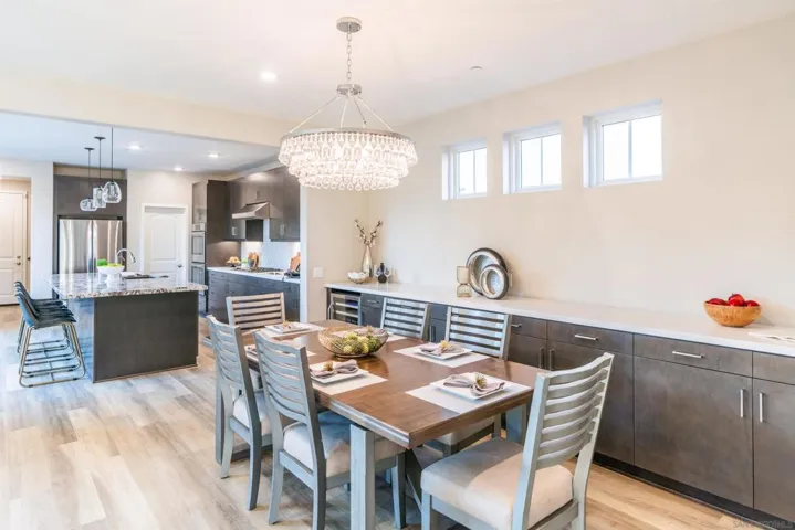 6700 Kenmar Way, San Diego, California 92130