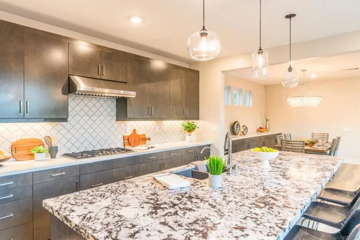 6700 Kenmar Way, San Diego, California 92130