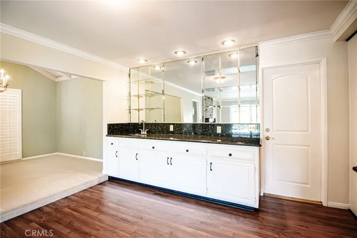 Wet Bar