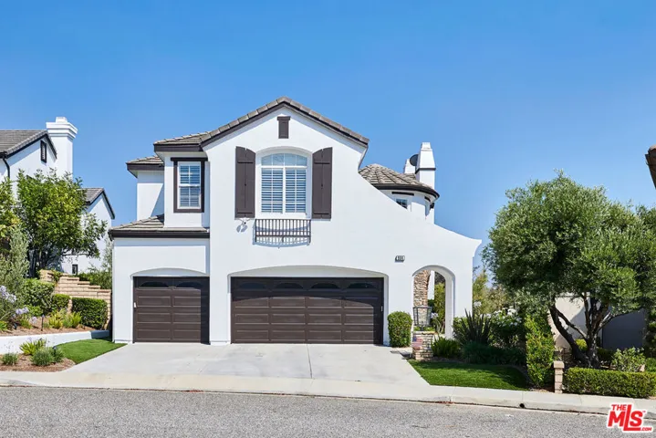 904 Blackbourne, Oak Park, California 91377
