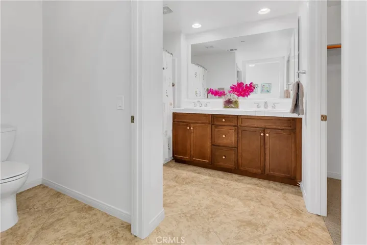 412 Silk Tree, Irvine, California 92606