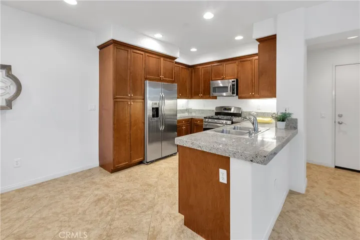 412 Silk Tree, Irvine, California 92606