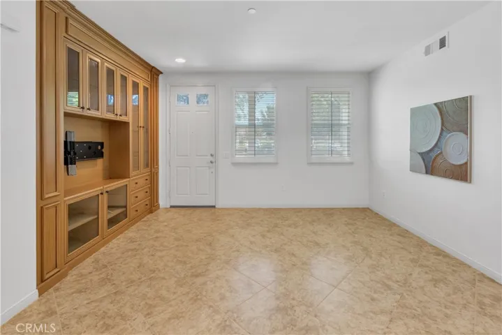 412 Silk Tree, Irvine, California 92606
