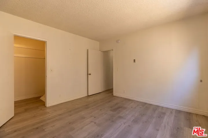 1418 S Bentley Avenue 203, Los Angeles, California 90025