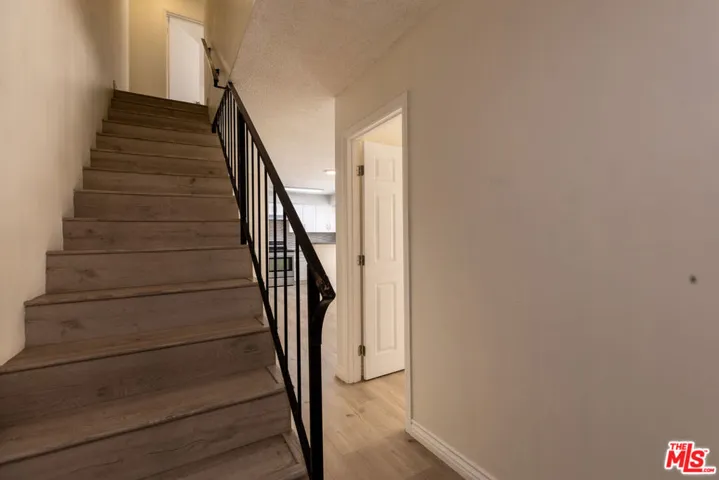 1418 S Bentley Avenue 203, Los Angeles, California 90025