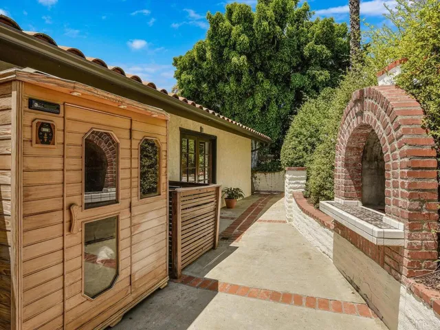1338 Joy Road, Fallbrook, California 92028
