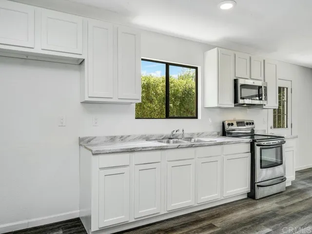 1338 Joy Road, Fallbrook, California 92028
