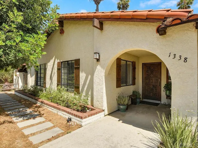 1338 Joy Road, Fallbrook, California 92028