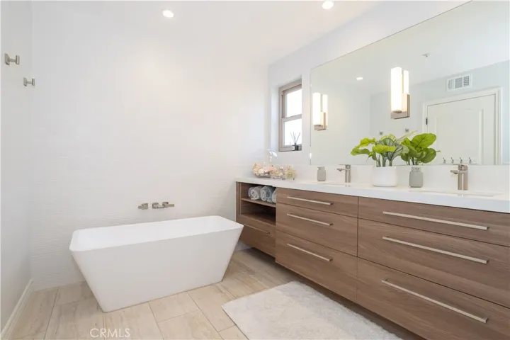17714 Candia Court, Granada Hills, California 91344