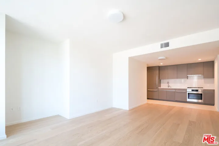 889 Francisco Street 1511, Los Angeles, California 90017