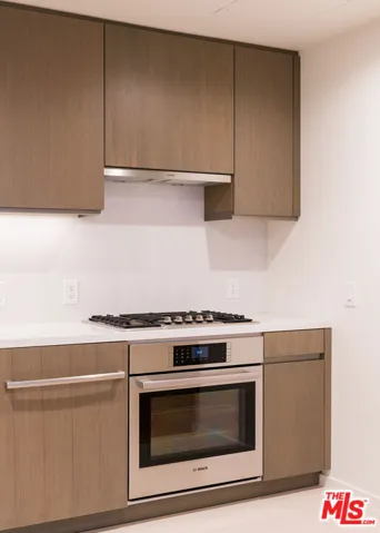 889 Francisco Street 1511, Los Angeles, California 90017
