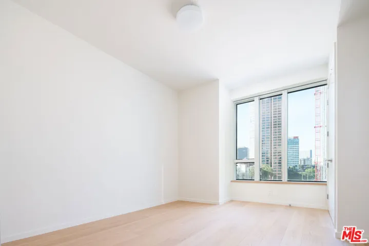 889 Francisco Street 1511, Los Angeles, California 90017