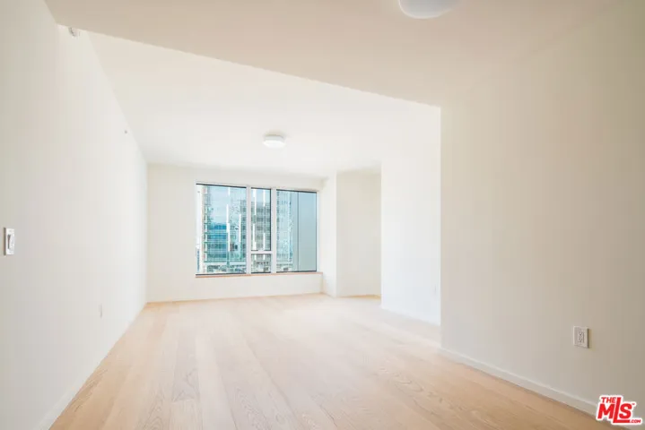 889 Francisco Street 1511, Los Angeles, California 90017