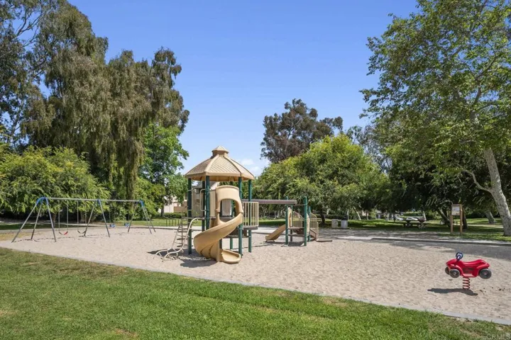 3252 Via Marin 7, La Jolla, California 92037
