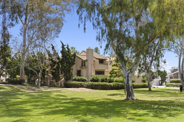 3252 Via Marin 7, La Jolla, California 92037
