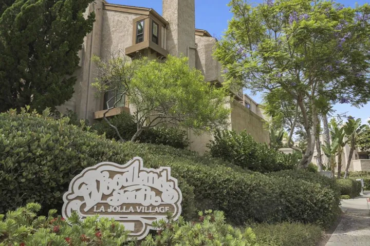 3252 Via Marin 7, La Jolla, California 92037
