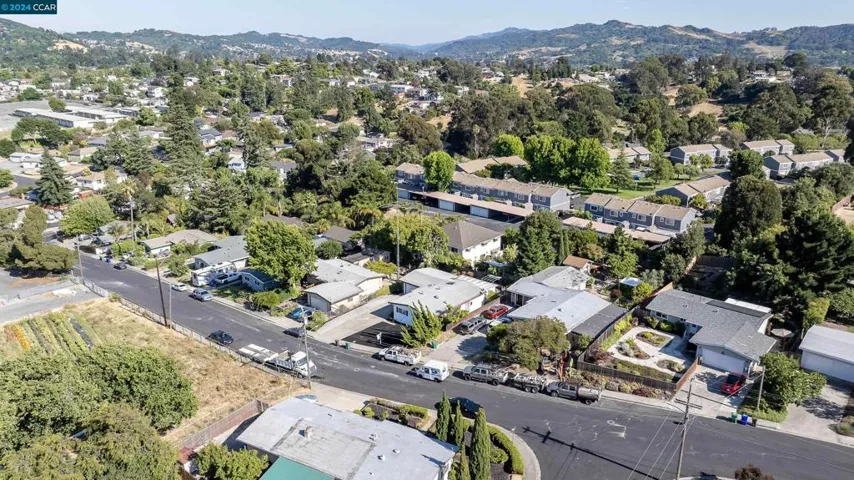 1167 Salida Way, El Sobrante, California 94803