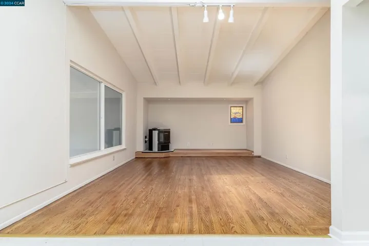 1167 Salida Way, El Sobrante, California 94803