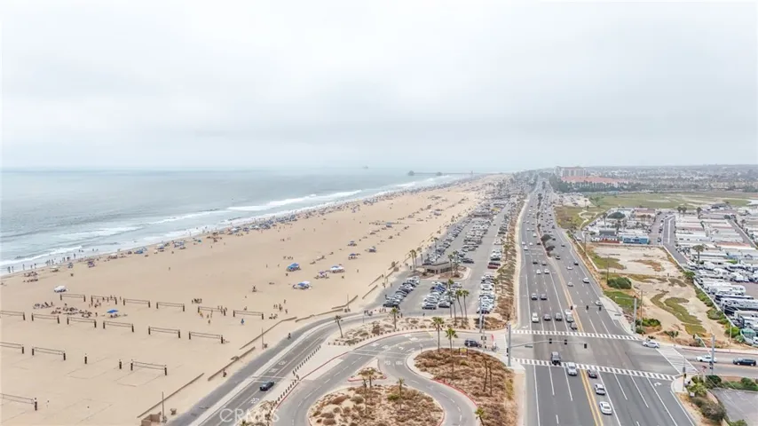 8681 Bellmead Drive, Huntington Beach, California 92646