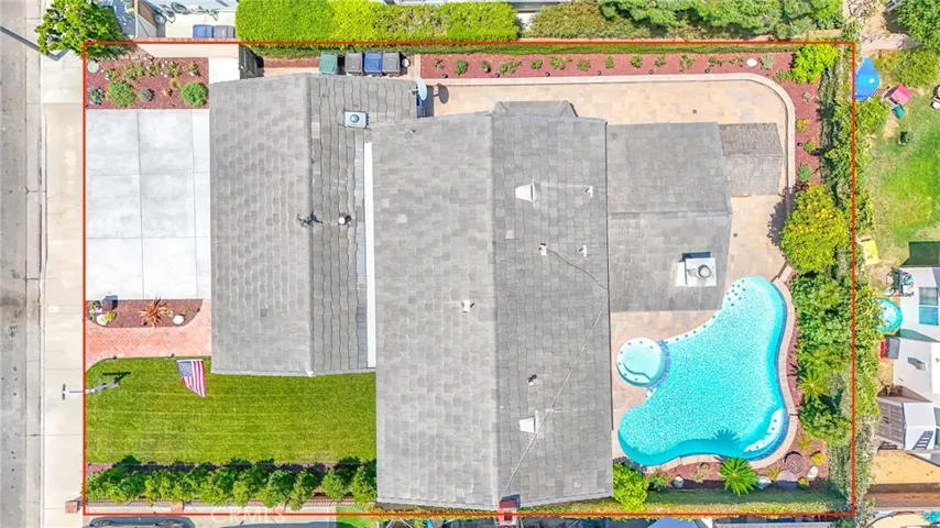8681 Bellmead Drive, Huntington Beach, California 92646