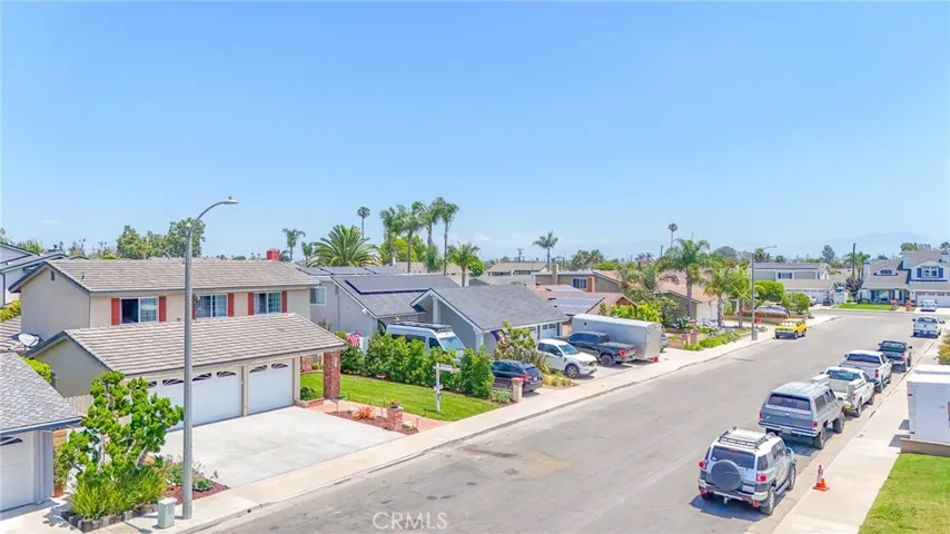 8681 Bellmead Drive, Huntington Beach, California 92646