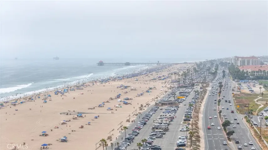 8681 Bellmead Drive, Huntington Beach, California 92646