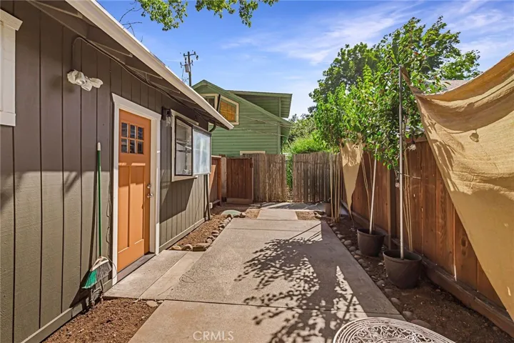 385 E 3rd Street, Chico, California 95928