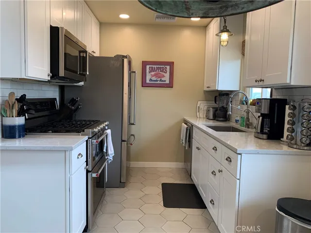 3080 Lincoln Street 18, Carlsbad, California 92008