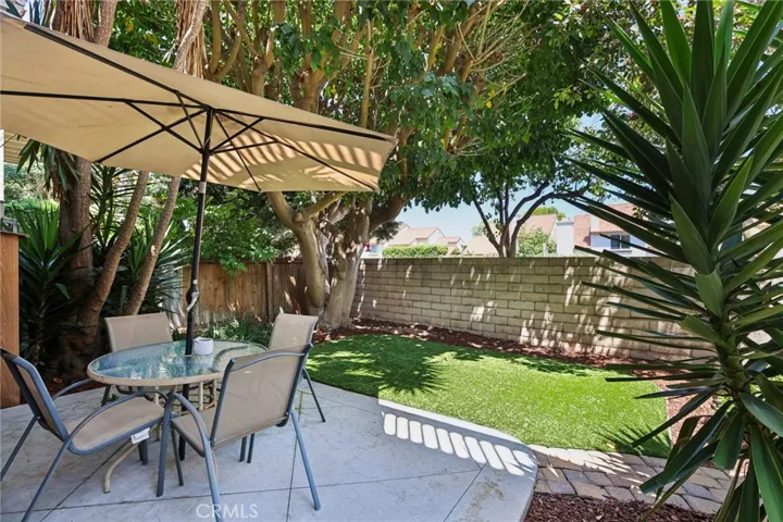 20962 Sandbar 104, Huntington Beach, California 92648