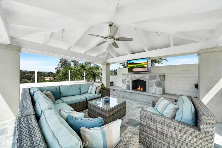 26271 La Morada Circle, Mission Viejo, California 92691