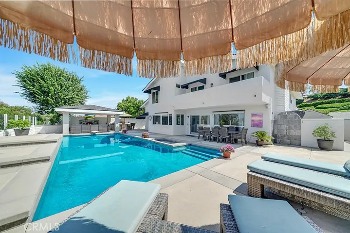 26271 La Morada Circle, Mission Viejo, California 92691
