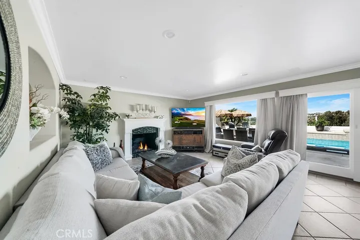 26271 La Morada Circle, Mission Viejo, California 92691