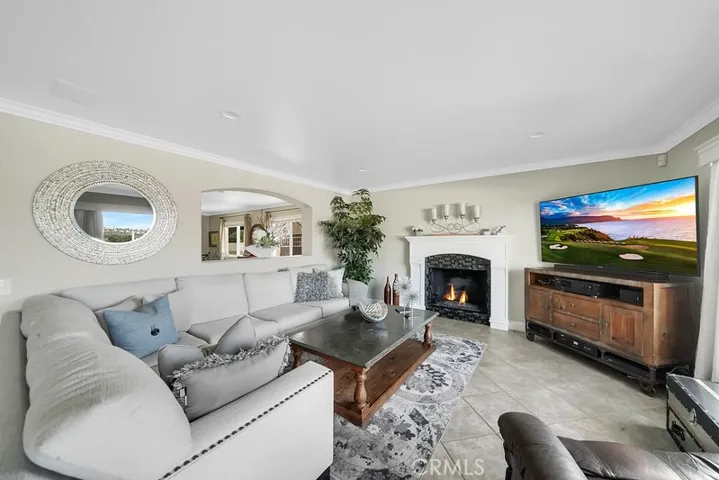26271 La Morada Circle, Mission Viejo, California 92691