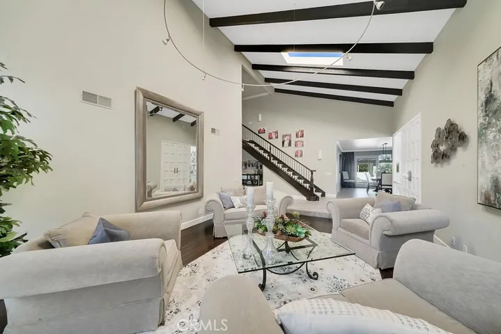 26271 La Morada Circle, Mission Viejo, California 92691