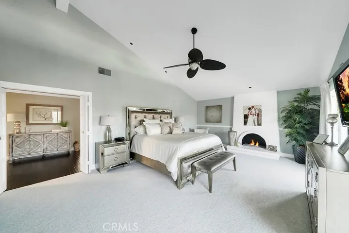 26271 La Morada Circle, Mission Viejo, California 92691