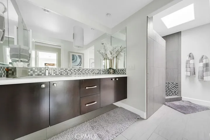 26271 La Morada Circle, Mission Viejo, California 92691