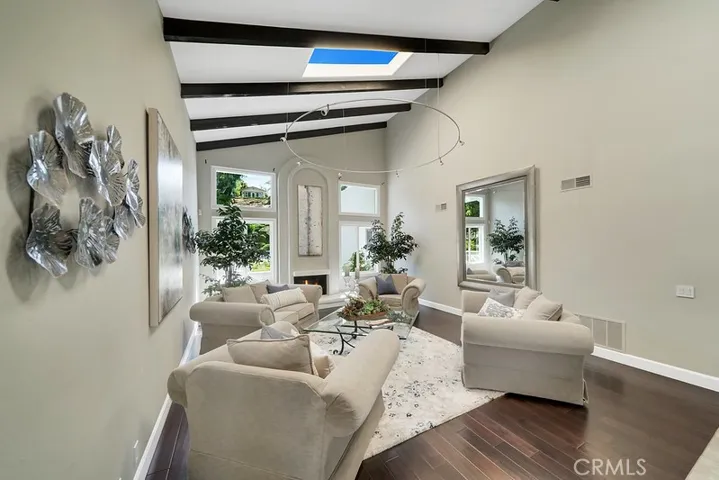 26271 La Morada Circle, Mission Viejo, California 92691