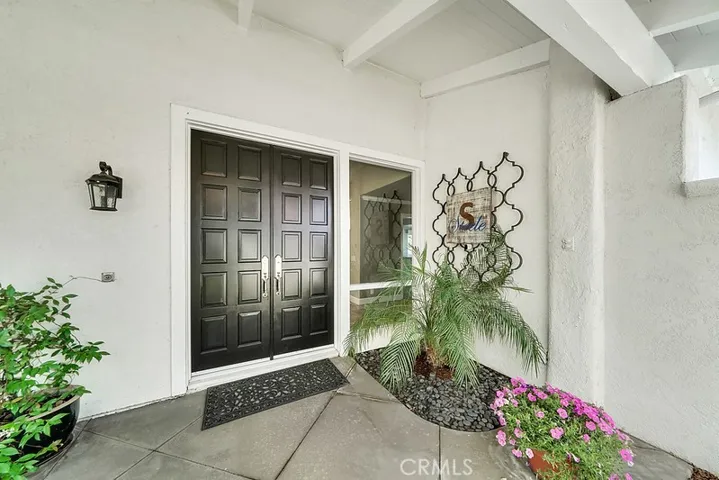 26271 La Morada Circle, Mission Viejo, California 92691