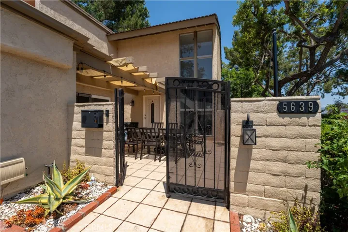 5639 E Vista Del Cerro, Anaheim Hills, California 92807