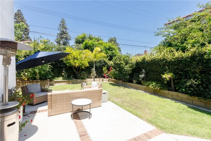 Lush Private Back Yard with Lemon, Orange & Pomegranate Trees